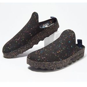 Asportuguesas Come Mule Clogs 36 Black Led NIB